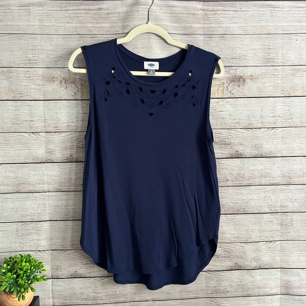 Women's Old Navy Sleeveless Top